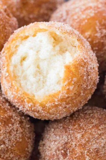 Sourdough Cinnamon Donut Balls